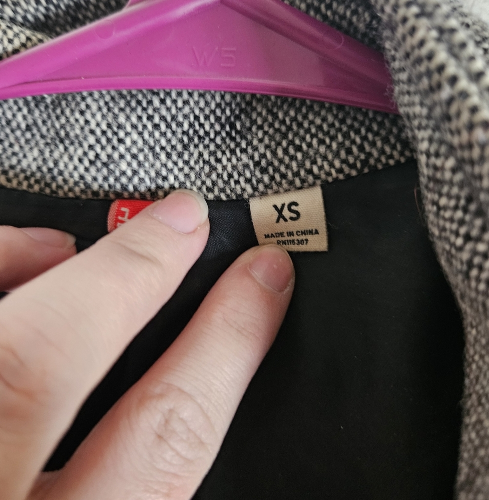 Peacoat - Picture 2 of 3